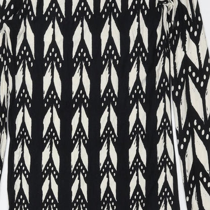 Preworn Womens Black Geometric Viscose Shift  Size 8  Round Neck