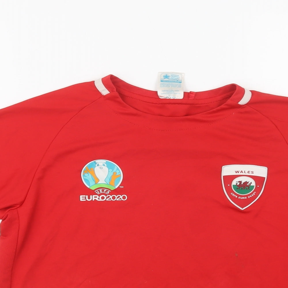 UEFA Boys Red  Polyester Jersey T-Shirt Size 13 Years Crew Neck  - Wales