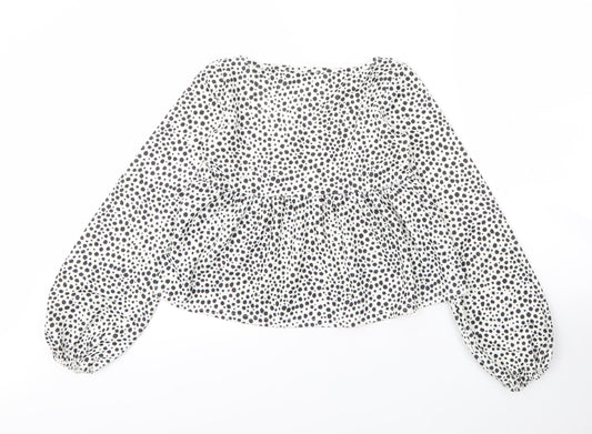 I SAW IT FIRST Womens White Animal Print Polyester Cropped Blouse Size 6 Square Neck - Leopard print