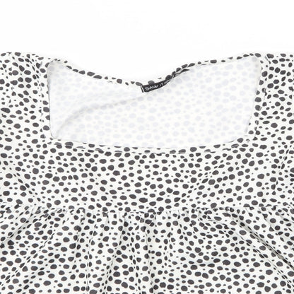 I SAW IT FIRST Womens White Animal Print Polyester Cropped Blouse Size 6 Square Neck - Leopard print