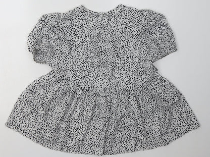 SheIn Womens White Animal Print Polyester Basic Blouse Size XS Crew Neck