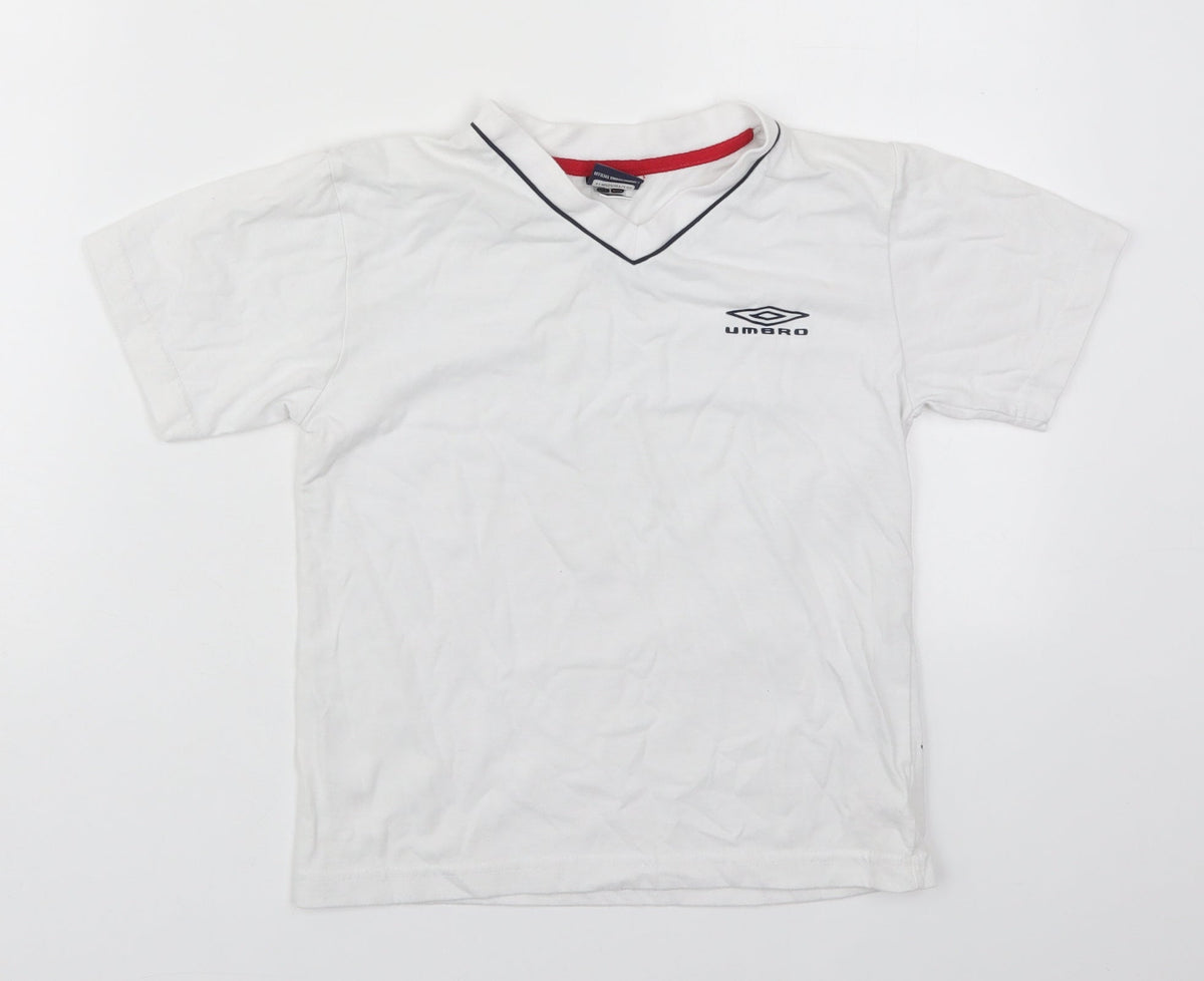 Additional front view of Umbro boys’ white polyester basic t-shirt, size 5-6, years v-neck pullover