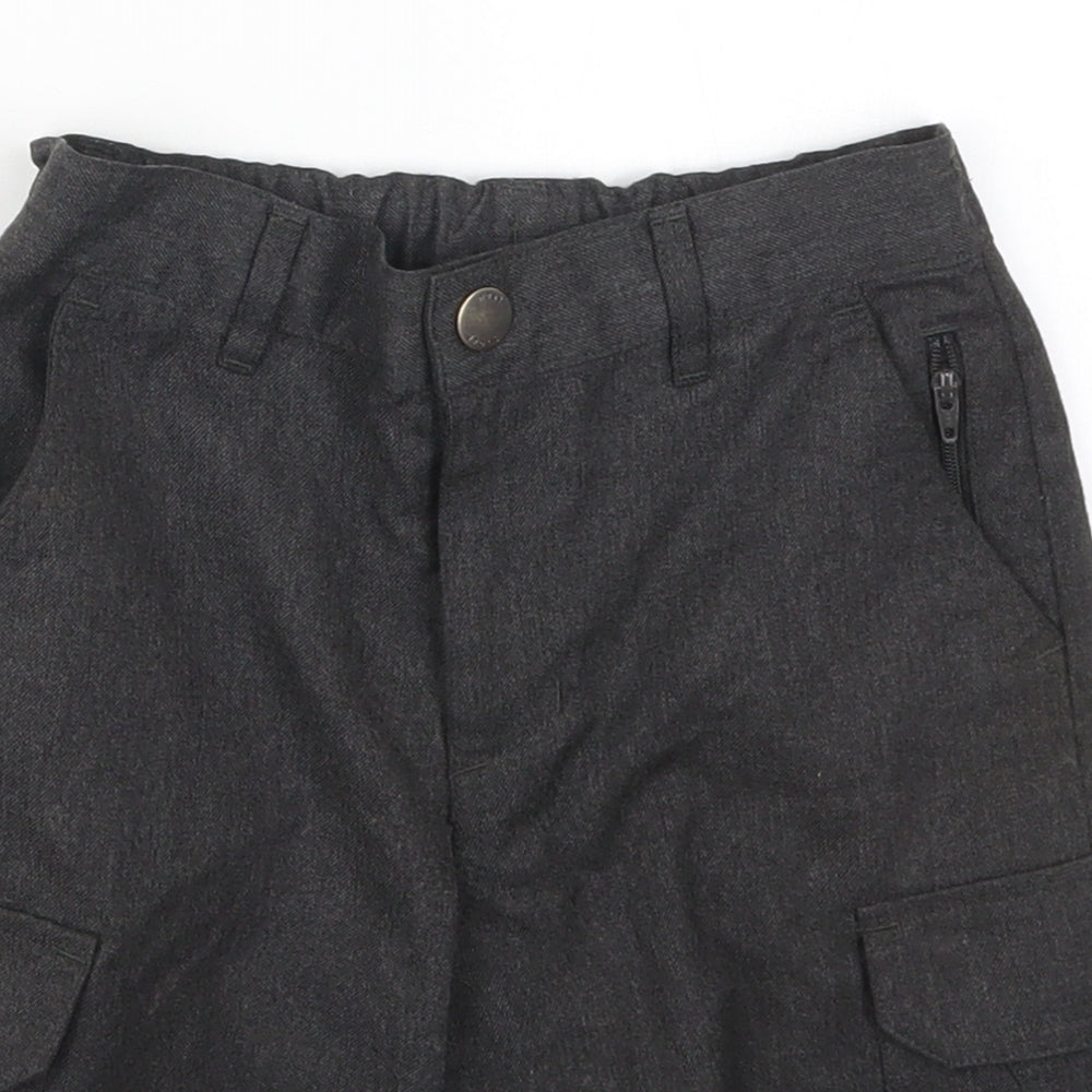 Close-up detail of ext boys’ grey polyester bermuda shorts, size 6, years regular