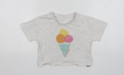 Primark Girls White  Cotton Cropped T-Shirt Size 5-6 Years Round Neck