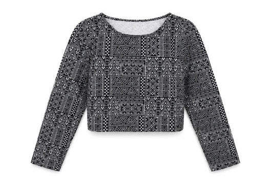 Front view of 915 Generation girls’ black geometric cotton cropped t-shirt, size 14-15, years crew neck