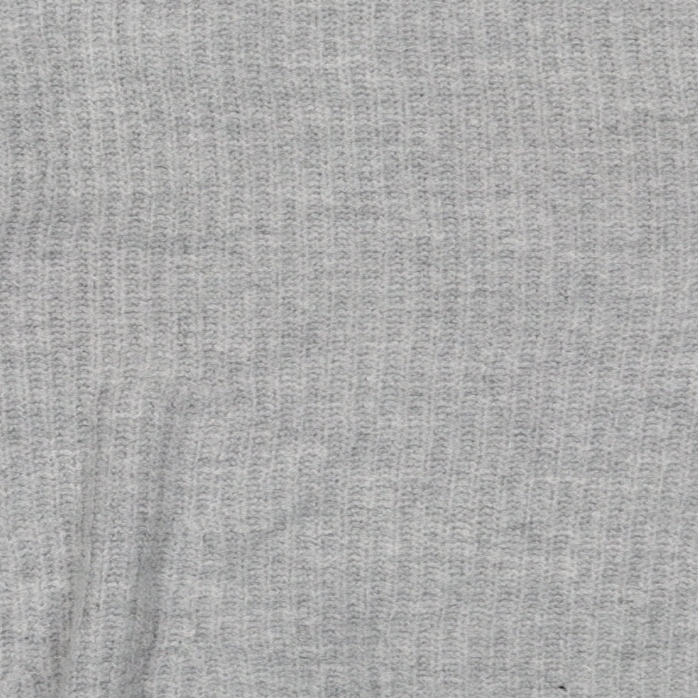 Brand and care label for Easy Care women’s grey acrylic sweatshirt, size L, pullover