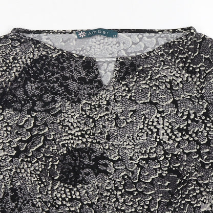 Amber  Womens Multicoloured Animal Print Polyester Basic Blouse Size 14 Round Neck
