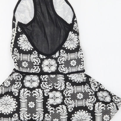 Brand and care label for Eva & Lola women’s black floral basic blouse, size S, square neck