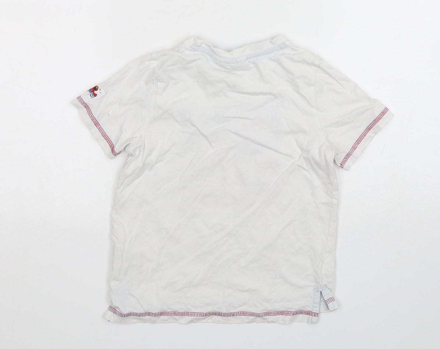 Sesame Street Boys White  Cotton Basic T-Shirt Size 5-6 Years Round Neck