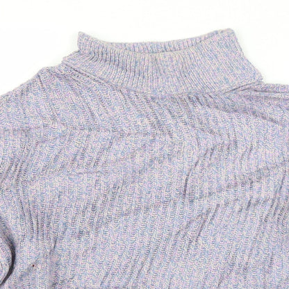 Close-up detail of H&M women’s blue round neck cotton jumper, size S