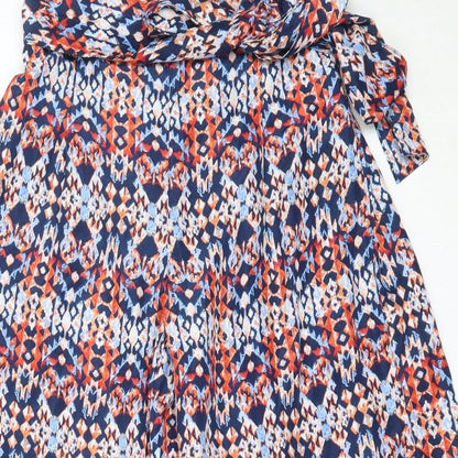 Magazine Womens Blue Geometric Polyester Cropped Trousers Size S L20 in Regular