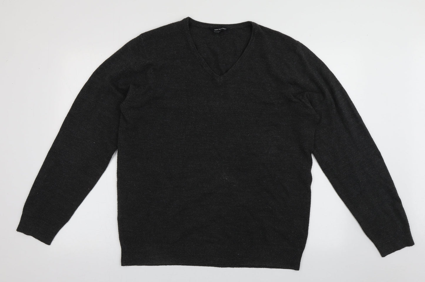 Cedar Wood State Mens Grey V-Neck  Acrylic Pullover Jumper Size L