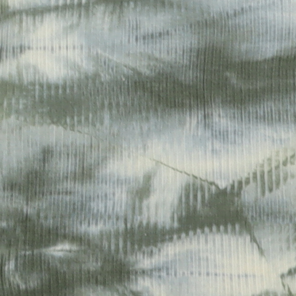 SheIn Womens Green  Cotton Cropped T-Shirt Size XS Crew Neck - ombre pattern