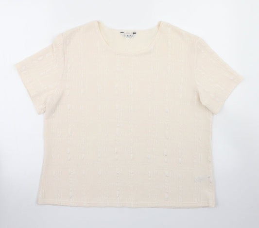Berkertex Womens Ivory  Polyester Basic T-Shirt Size 18 Crew Neck