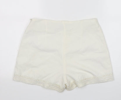 Boohoo Womens White  Polyester Sailor Shorts Size 10 L3 in Regular Zip
