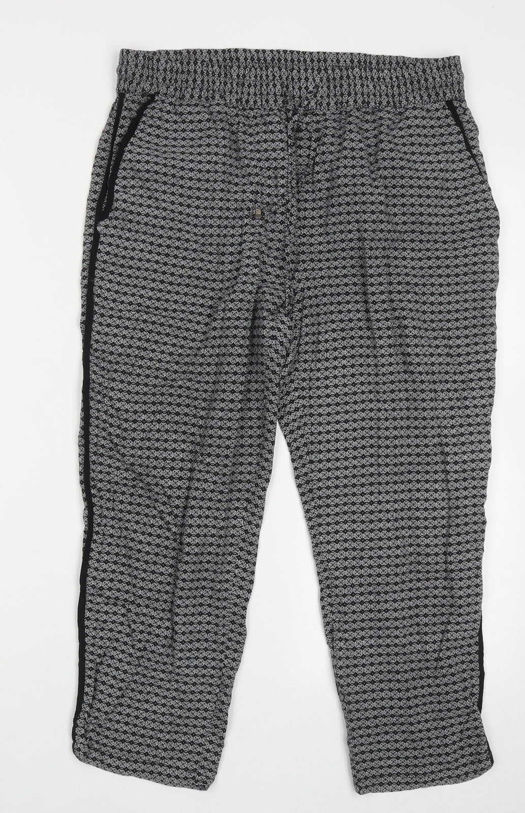 Womens UK Size 12 Preworn Regular Fit Cropped Black Trousers