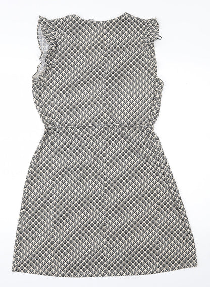 H&M Womens Black Geometric Polyester A-Line  Size S  V-Neck Pullover