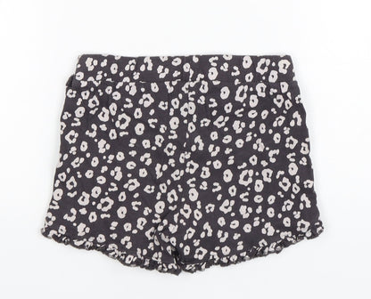 F&F Girls Multicoloured Animal Print Cotton Sweat Shorts Size 5-6 Years  Regular