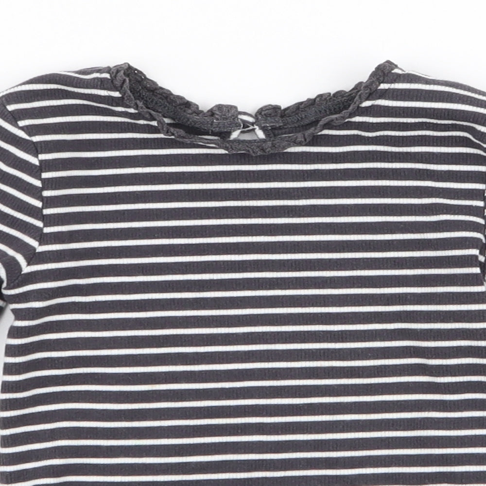 Dunnes Stores Girls Grey Striped Cotton Jersey T-Shirt Size 2-3 Years Round Neck Button