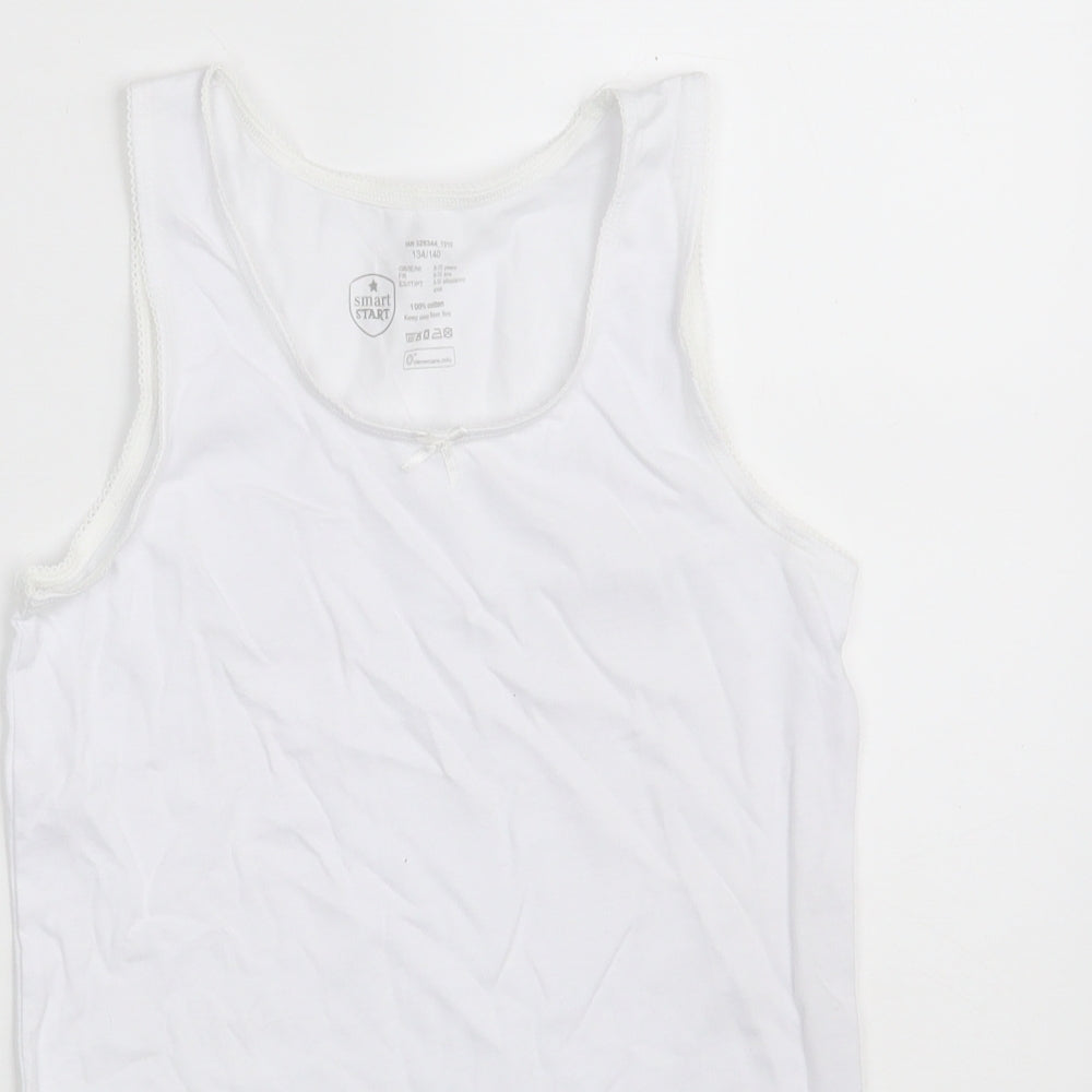 Preworn Girls White  100% Cotton Camisole Tank Size 8-9 Years Scoop Neck