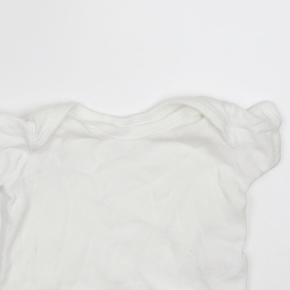 Matalan Baby White  100% Cotton Babygrow One-Piece Size 0-3 Months  Button