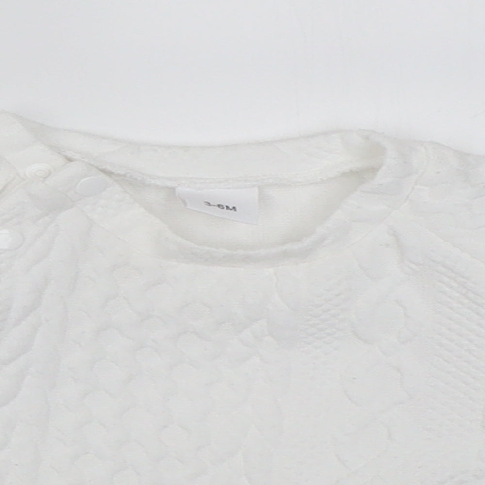 Preworn Girls White Geometric Cotton Pullover Jumper Size 3-6 Months  Button
