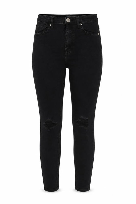 Front view of Boohoo women’s black cotton skinny jeans, size UK 10, 28-inch leg regular button