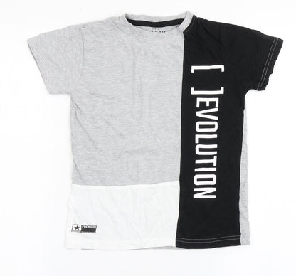 Urban Outlaws Boys Grey  Cotton Basic T-Shirt Size 7-8 Years Round Neck Pullover - Evolution