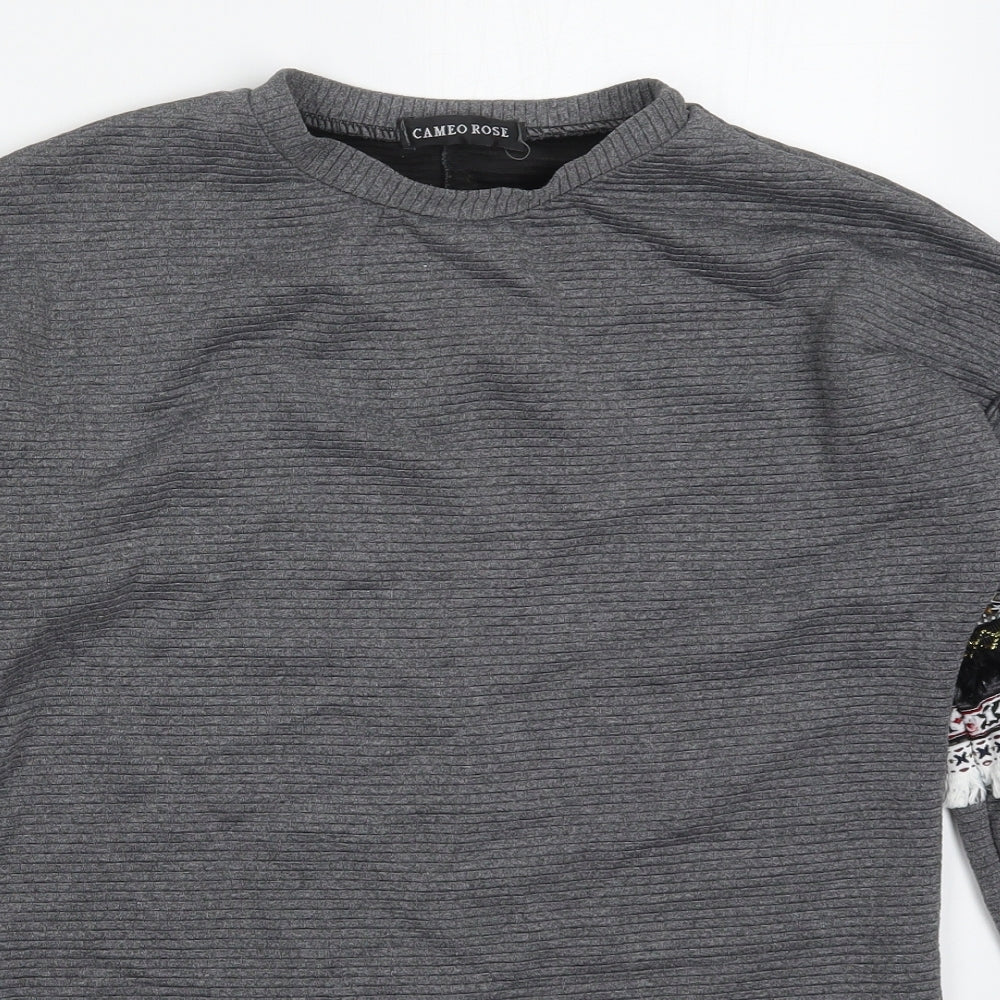 Close-up detail of Cameo Rose women’s grey cotton pullover sweatshirt, size S, pullover