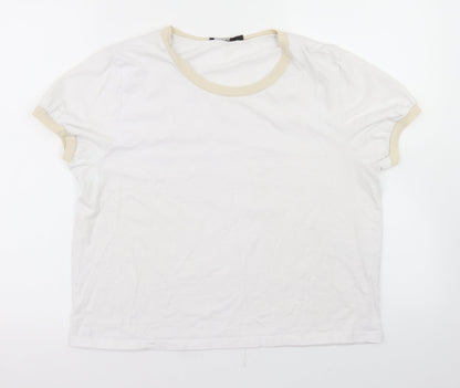 Boohoo Womens White  Cotton Cropped T-Shirt Size 16 Crew Neck