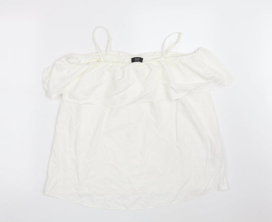 F&F Womens White  Viscose Basic Blouse Size 10 Scoop Neck