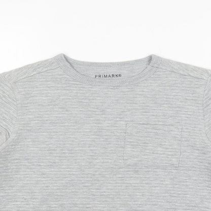 Close-up detail of Primark boys’ grey polyester pullover sweatshirt, size 9-10, years pullover