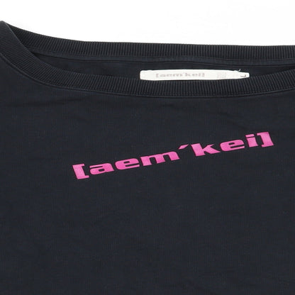 Close-up detail of Aem Kei women’s black 100% cotton pullover sweatshirt, size L, pullover