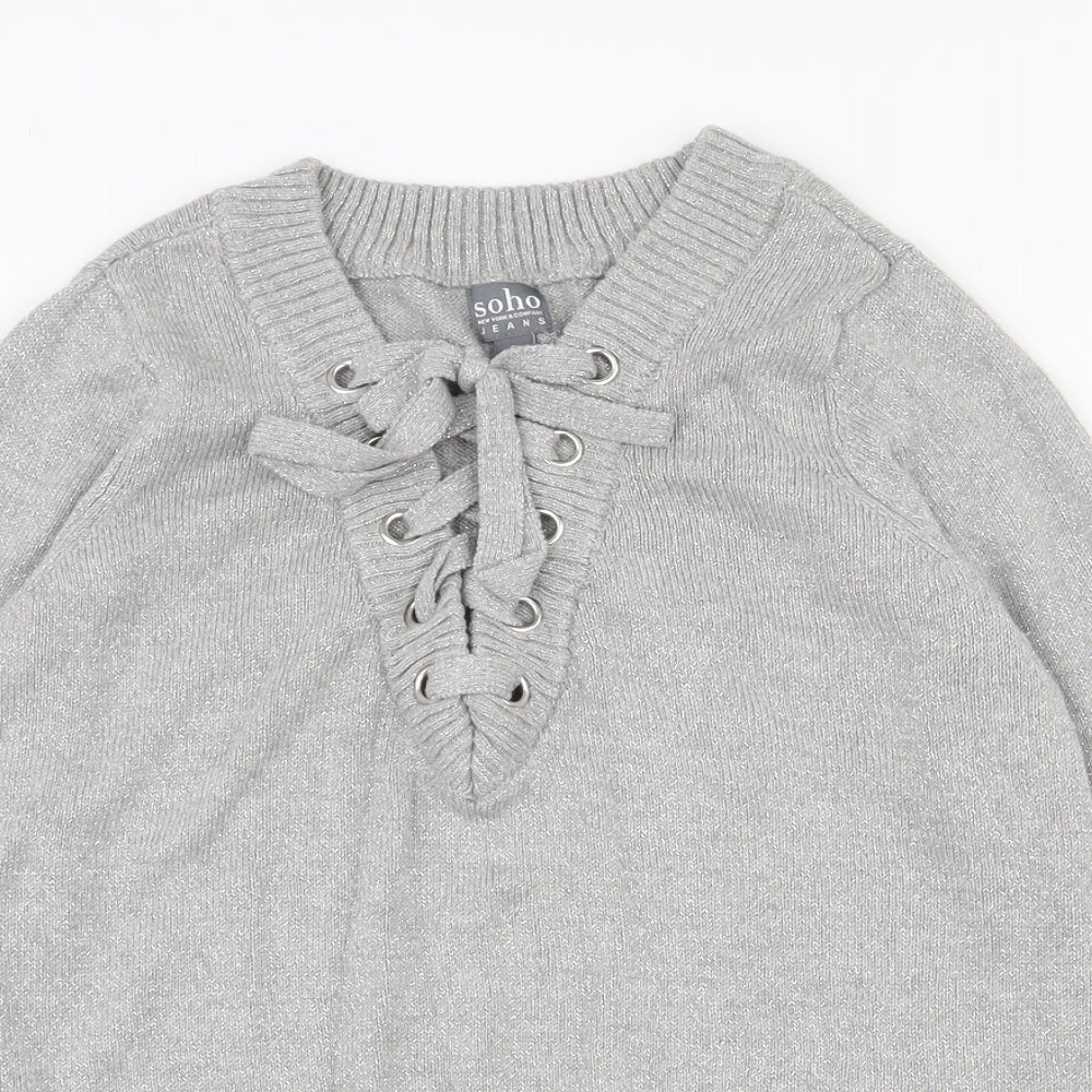 Close-up detail of SOHO women’s grey v-neck cotton jumper, size UK 10