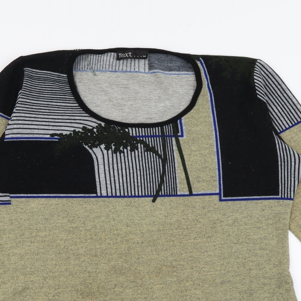 Close-up detail of Text women’s green colourblock polyester jumper dress, size M, round neck pullover