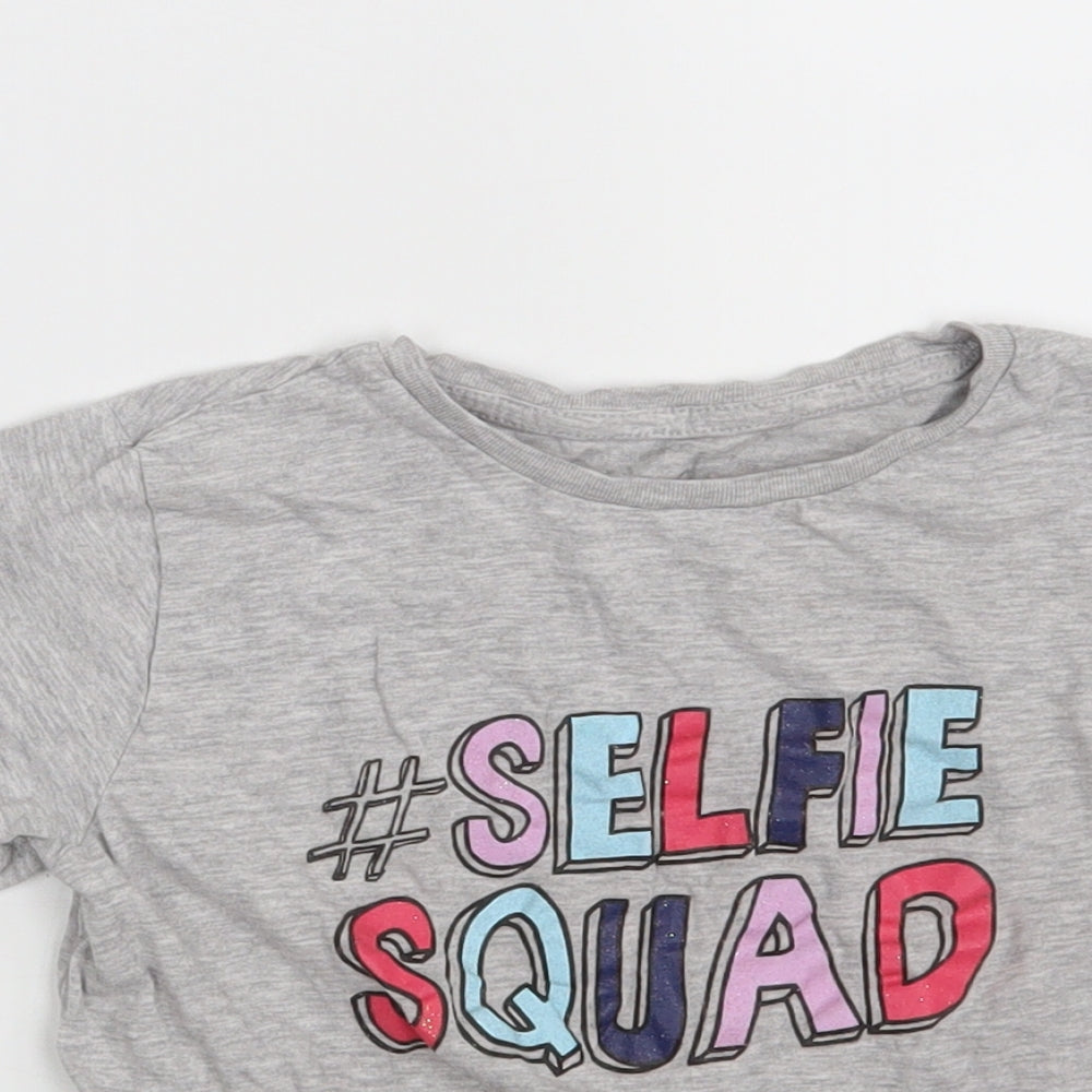 Pep & Co  Girls Grey  Cotton Pullover T-Shirt Size 9-10 Years Crew Neck  - Selfie Squad