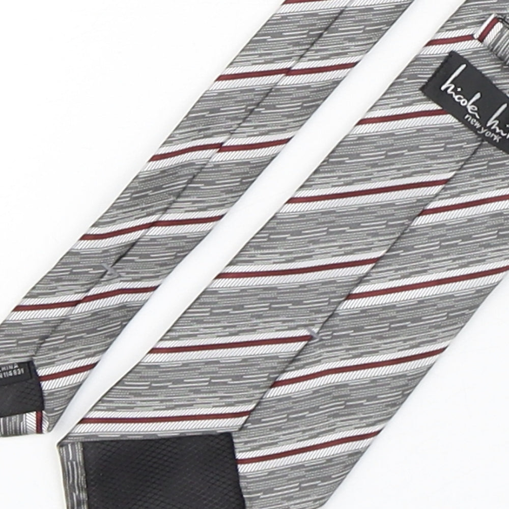 Brand and care label for Nicole miller men’s multicoloured striped polyester pointed tie one size