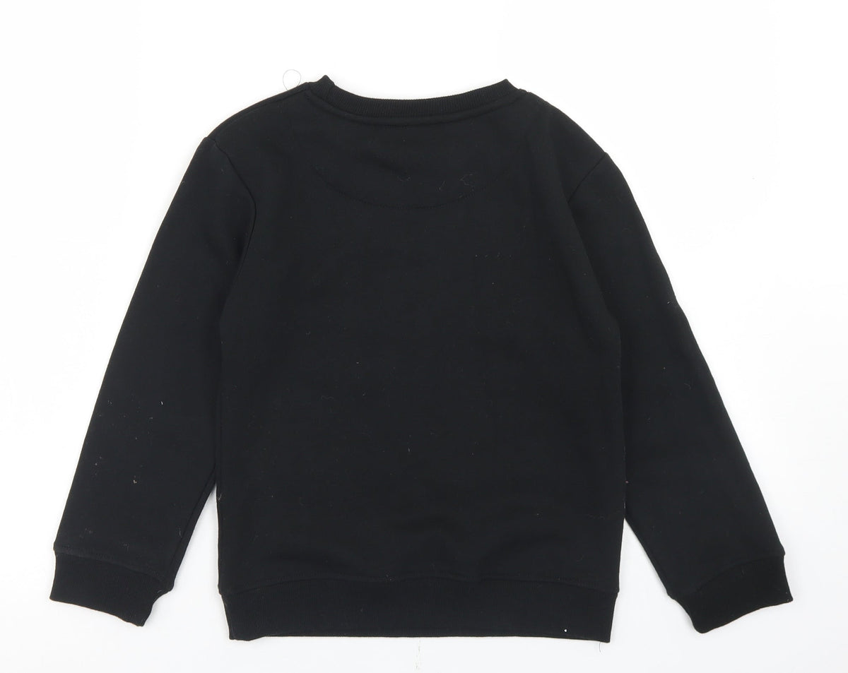 Back view of Rebel boys’ black polyester pullover sweatshirt, size 8-9, years - team player
