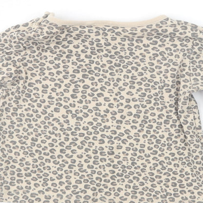 TU Baby Beige Animal Print Cotton Basic T-Shirt Size 9-12 Months Crew Neck Pullover