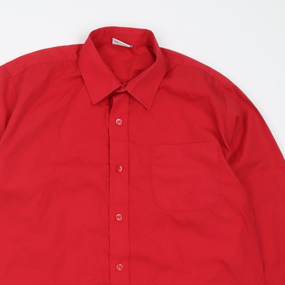 Close-up detail of Banner boys’ red polyacrylate fibre basic button-up, size L, collared button