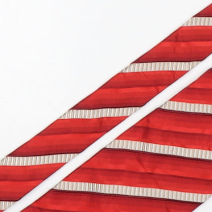 Close-up detail of Daniel Valenle men’s red striped silk pointed tie one size