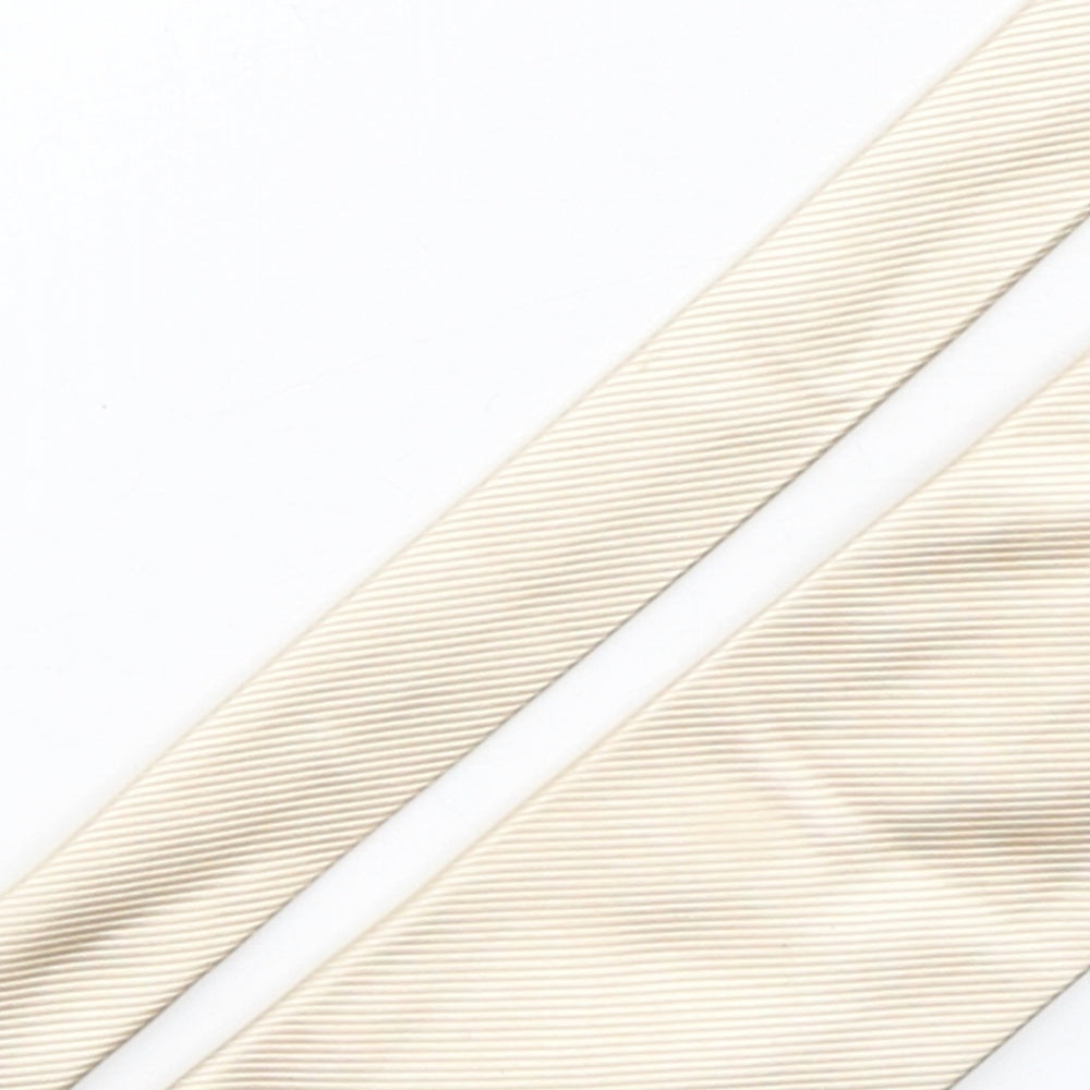 Mens Bugatti Gold No Pattern  Pointed Tie