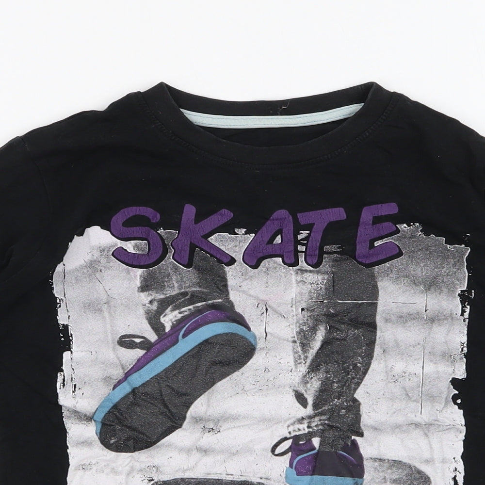 Dunnes Stores Boys Black  100% Cotton Jersey T-Shirt Size 6-7 Years Round Neck Pullover - Skate park
