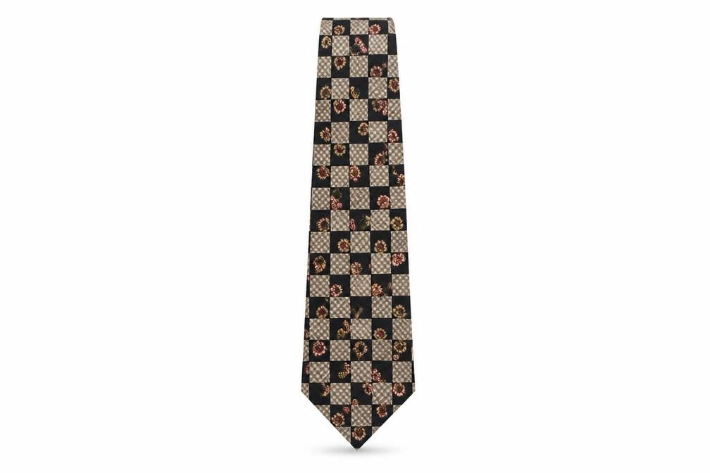 Front view of Vicenza men’s multicoloured plaids & checks polyester pointed tie one size