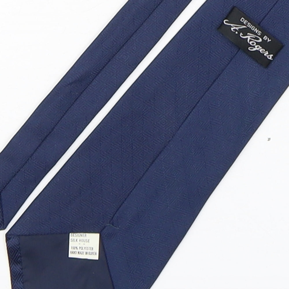 A Rodgers Mens Blue Geometric Polyester Pointed Tie One Size - New Orleans