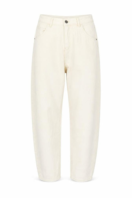 Front view of SHEIN women’s ivory cotton mom jeans, size M, 28-inch leg regular button