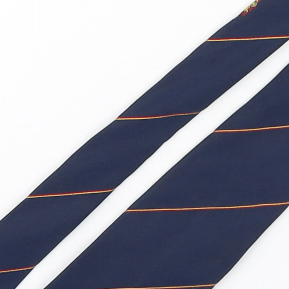 Close-up detail of Peter Klinger men’s multicoloured striped polyester pointed tie one size