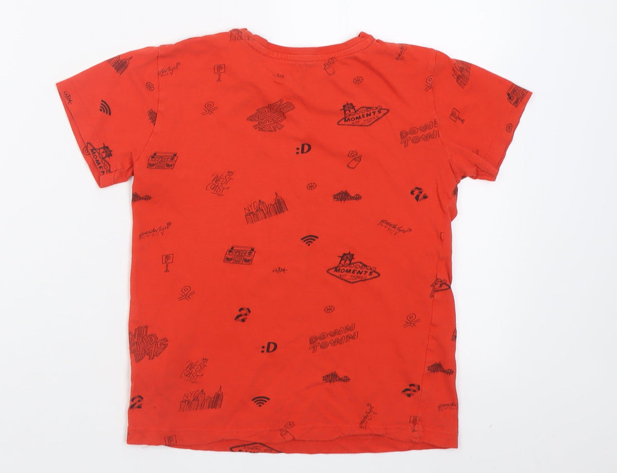 Back view of RESERVED boys’ red geometric cotton basic t-shirt, size 8, years crew neck pullover