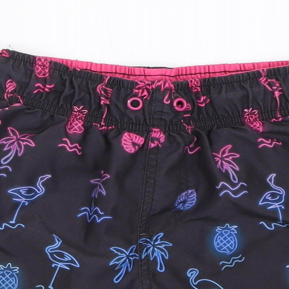 Close-up detail of Primark boys’ black geometric polyester sweat shorts, size 8-9, years regular