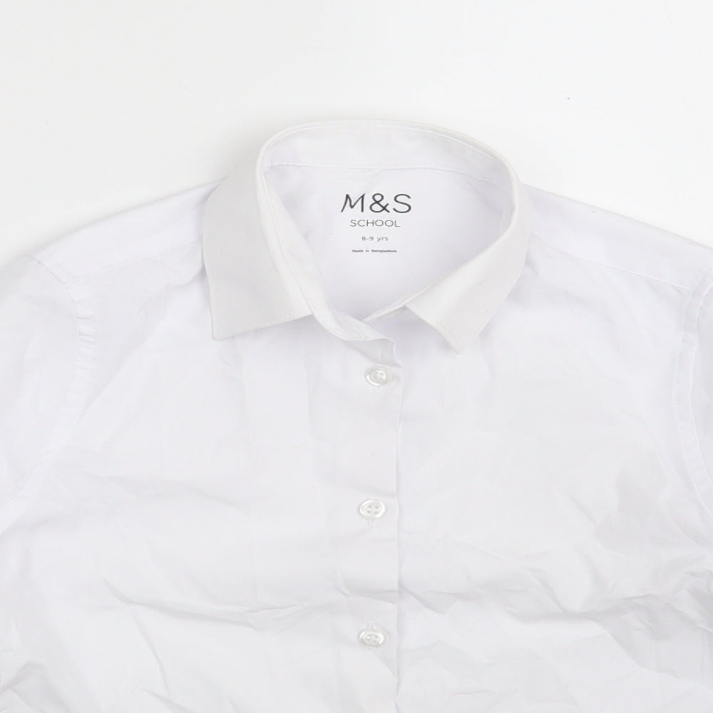 Close-up detail of Marks & Spencer girls’ white polyester basic button-up, size 8-9, years collared button - school wear